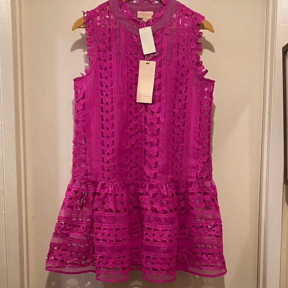 CIEBON, Vibrant Pink Lace Sleeveless Dress